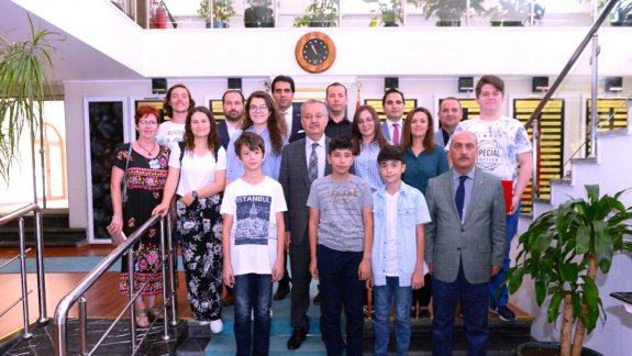 Edirne Valimiz Sayın Günay ÖZDEMİR Tübitak Şampiyonlarımızı Makamında Kabül Etti