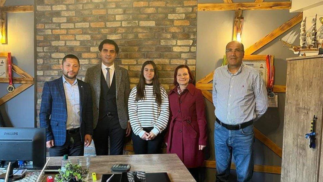 Keşan İlhami Ertem MTAL Muhasebe Finansman 12.sınıf öğrencimiz Gülce SELVİ' ye İş Başında Ziyaret..